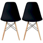 Set di 2 sedie da pranzo moderne di metà secolo senza braccioli con seduta in plastica e gambe in legno naturale tipo Eiffel, rosse