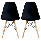 Set di 2 sedie da pranzo moderne di metà secolo senza braccioli con seduta in plastica e gambe in legno naturale tipo Eiffel, rosse