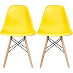 Set di 2 sedie da pranzo moderne di metà secolo senza braccioli con seduta in plastica e gambe in legno naturale tipo Eiffel, rosse